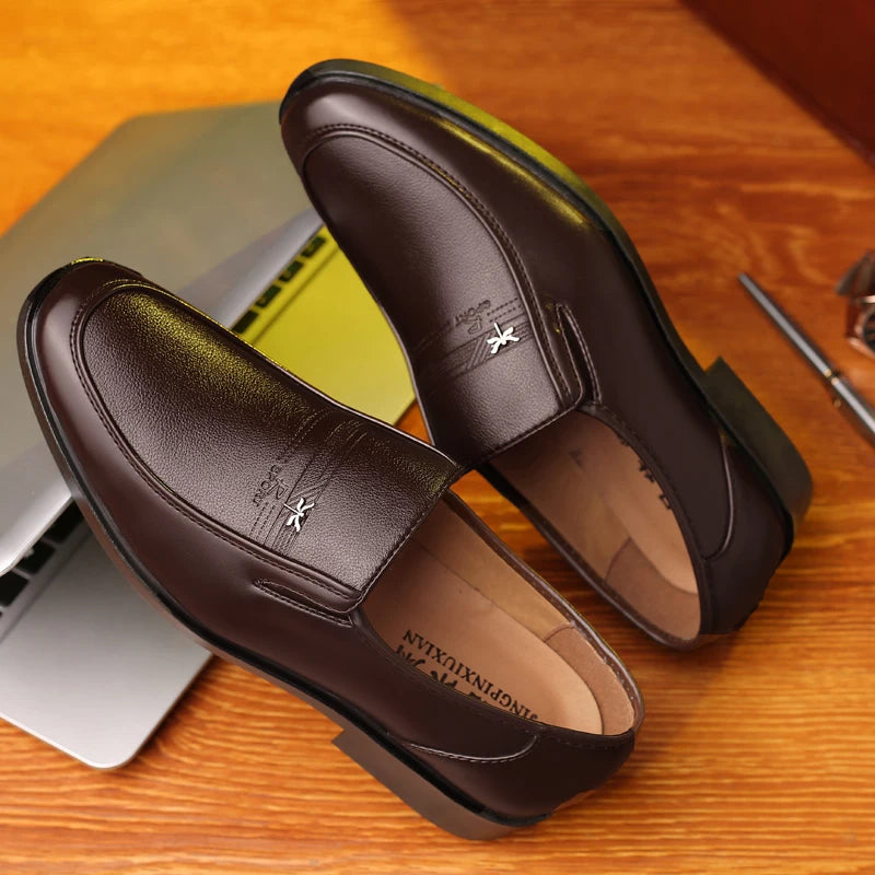 Men’s Classic Leather Loafers – Elegant Business Slip-On Dress Shoes