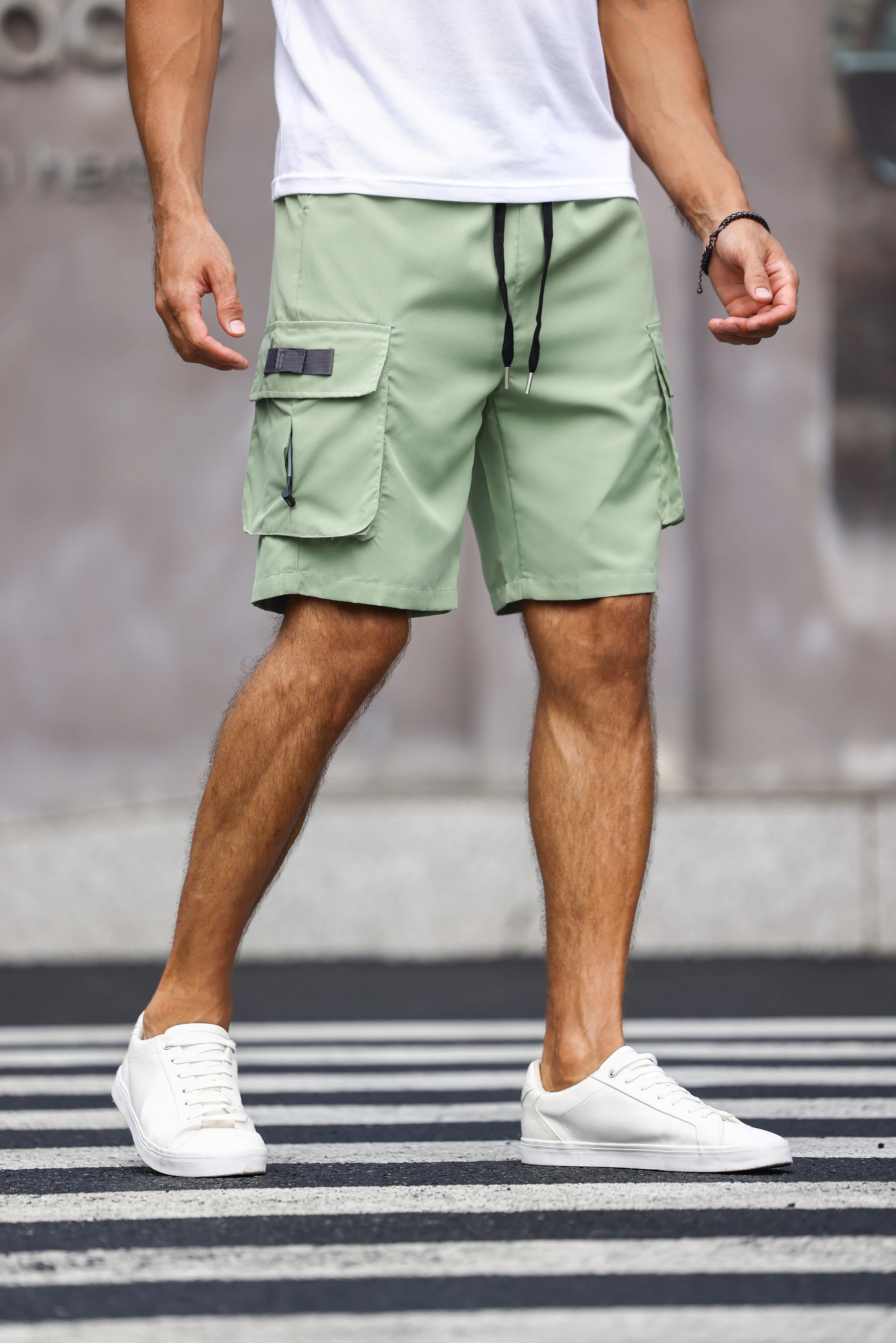 Men’s Multicolor Cargo Shorts – Solid Color Drawstring Summer Shorts with Pockets